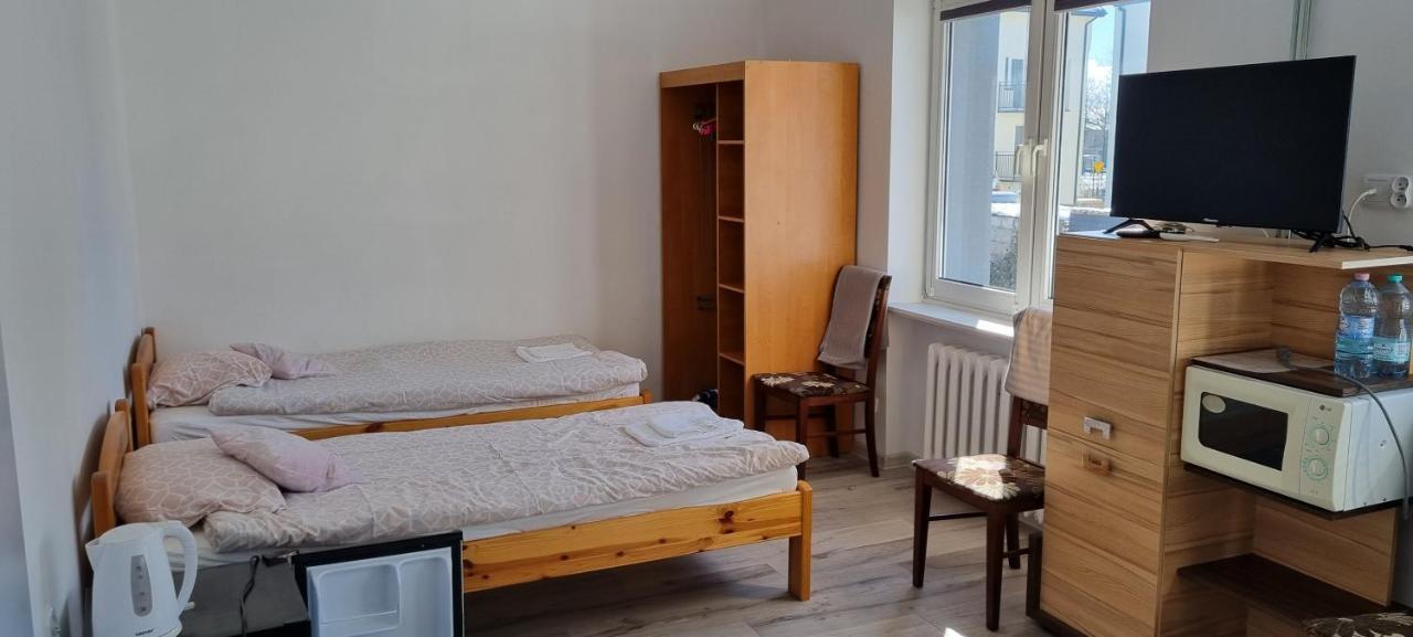 Unibal - Pokoje Goscinne Unieście Exterior foto